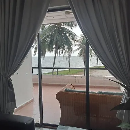 Pd Seaview Corus Paradise Lagoon Port Dickson Exterior photo